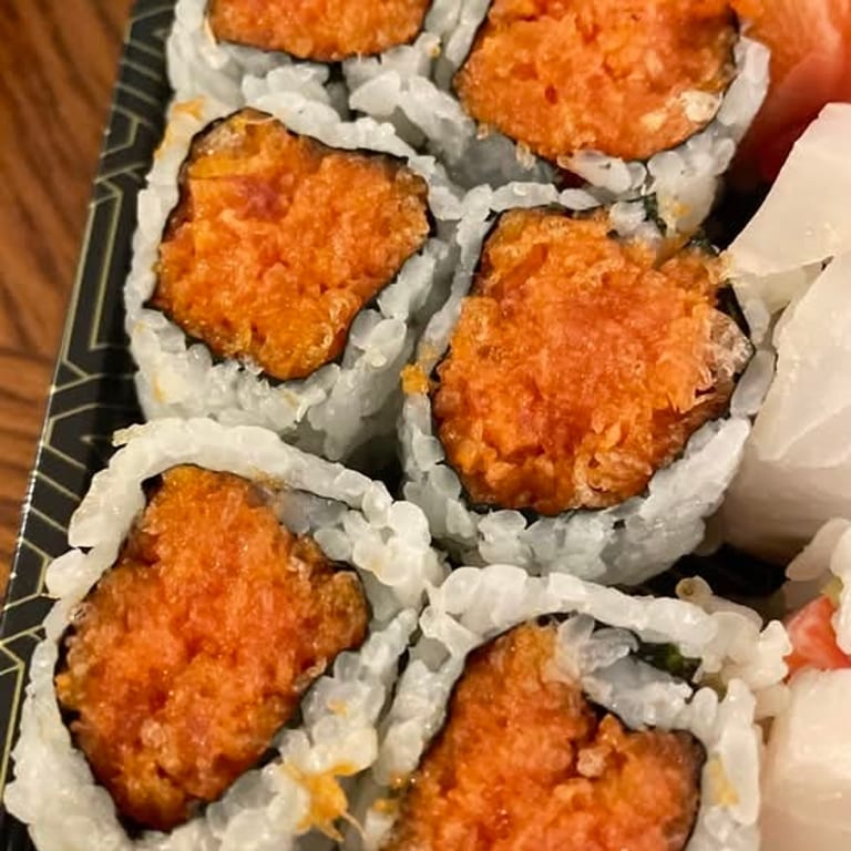 Delicious Tuna Roll Selection